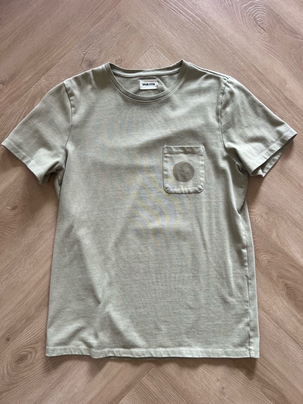 Taylor Stitch Heavy Graphic T - light green